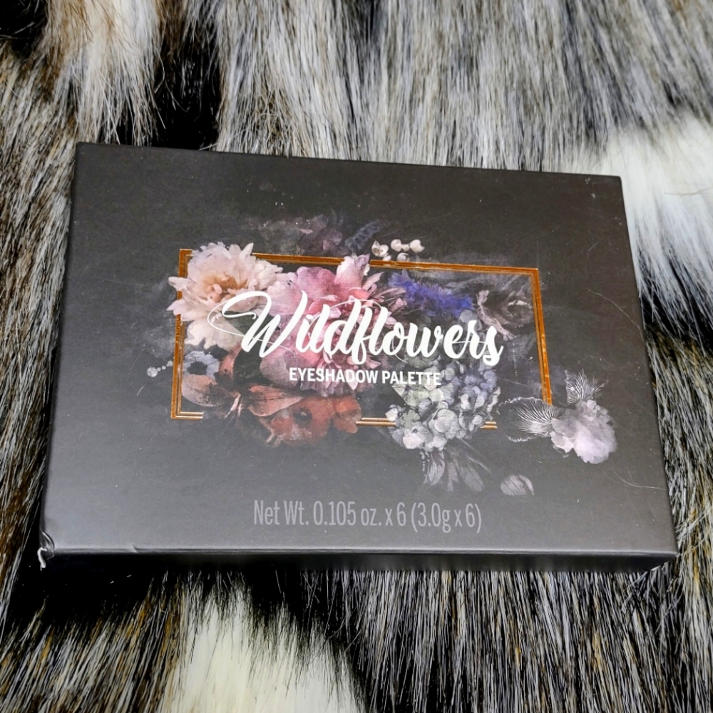 Tori Belle Wildflowers Eyeshadow Palette